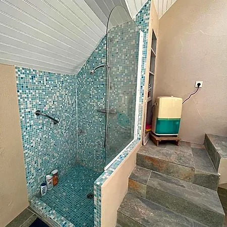 Oda ve Kahvaltı D'hotes 
